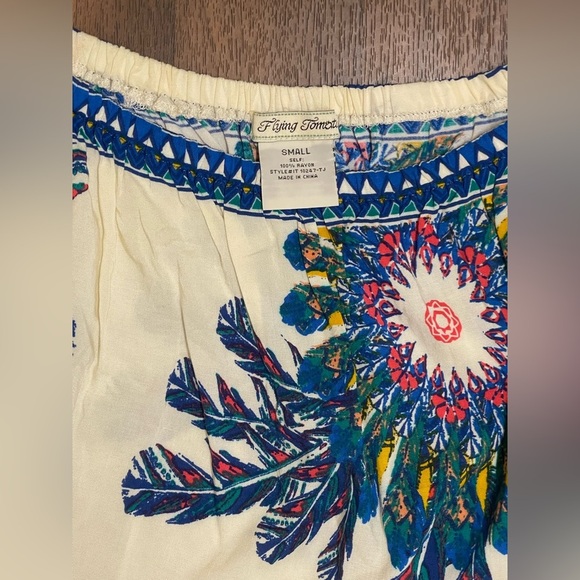 Flying Tomato White and Blue Flutter Sleeve Off-Shoulder Blouse - Picture 5 of 5